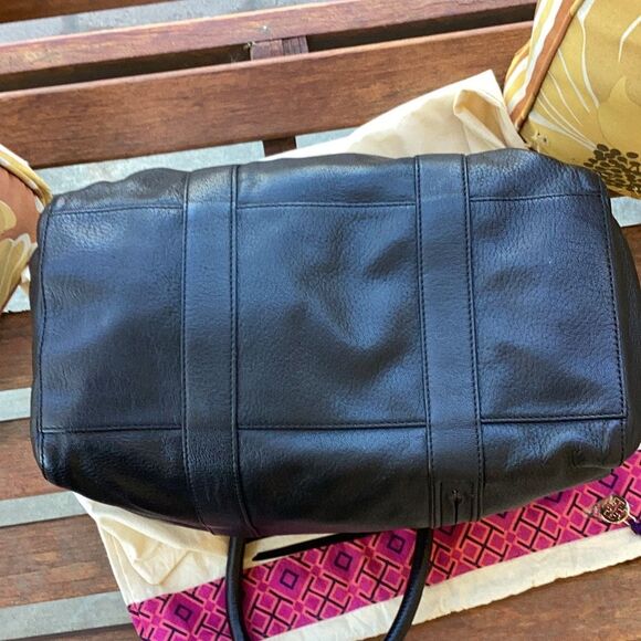 Tory Burch Black Leather Boston Handbag Purse Top Handle W/ Dust Bag - Picture 8 of 15